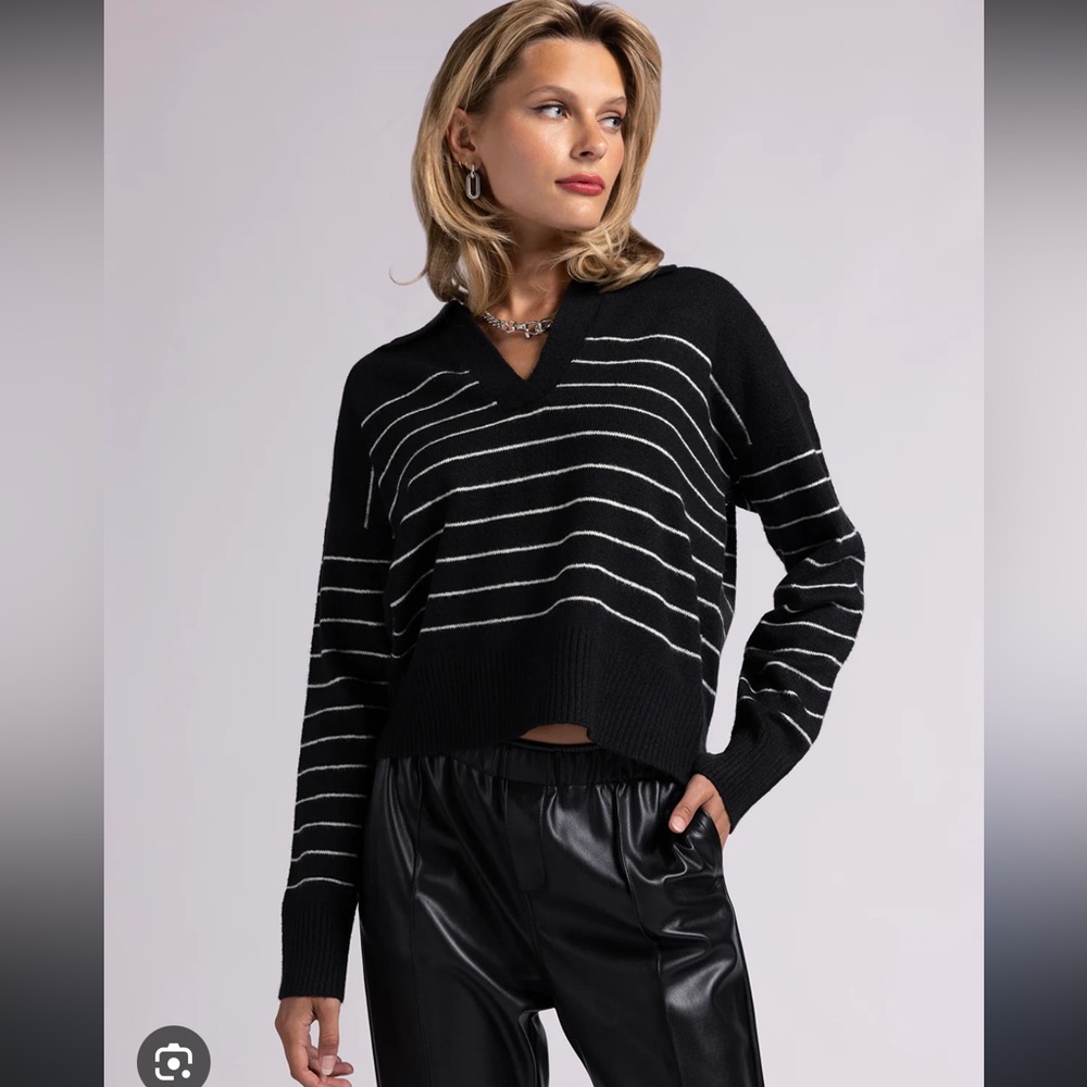 Weekend Los Angeles Amelia Sweater Stripe black white medium